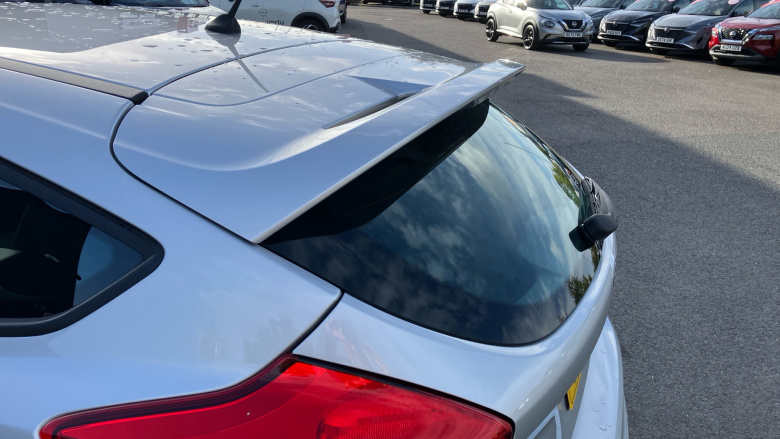 Ford Focus 1.0 EcoBoost 140 ST-Line Navigation 5dr Petrol Hatchback